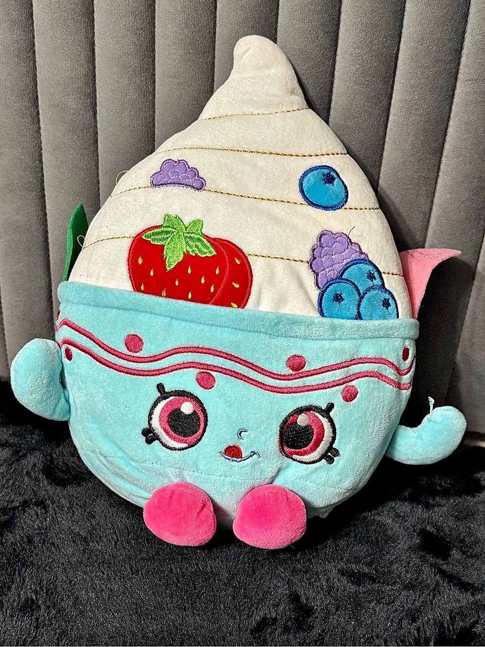 Shopkins Yo-Chi Yogurt Glace 12” Jumbo Plush 2013 Rare